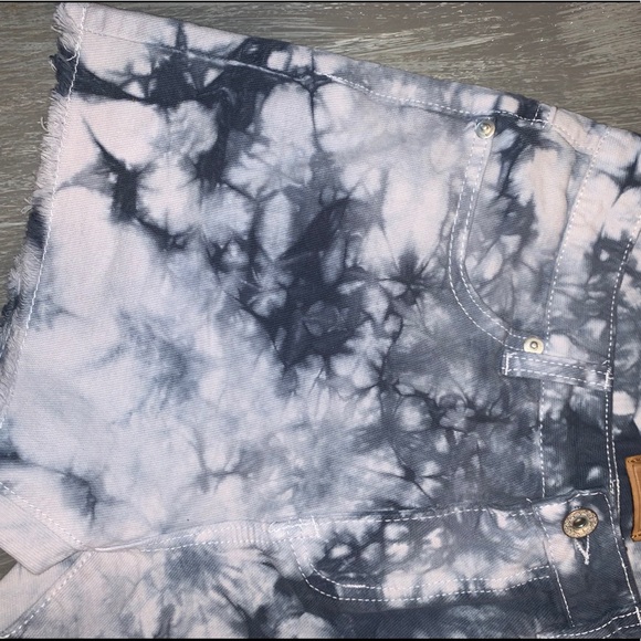 Women’s POL shorts size 2 - Picture 2 of 3